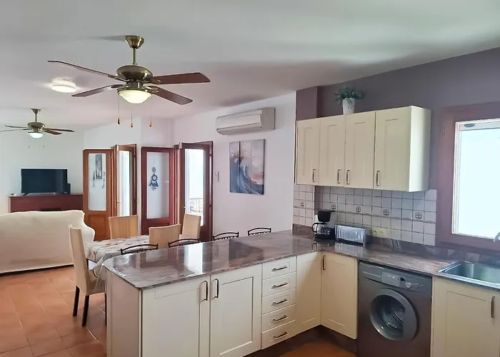 Appartement Comfort - 5 Minutes Walking To Marina Rubicon *